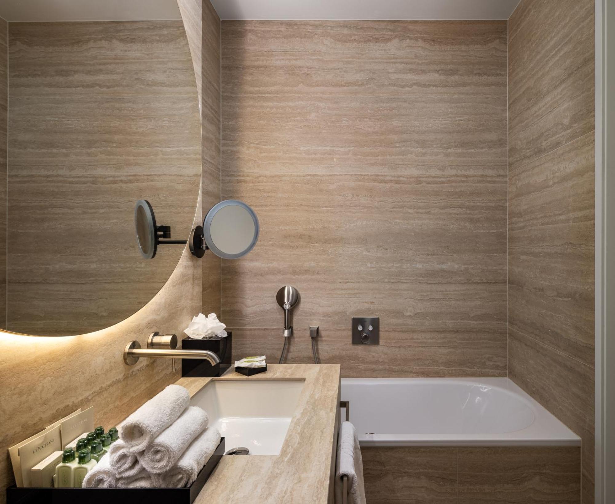 R16 Residences Прага Экстерьер фото